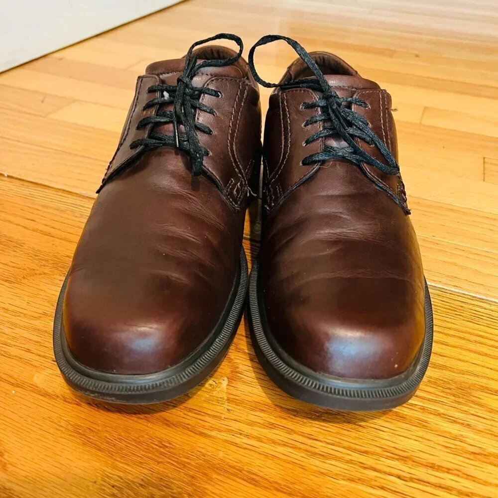 SAS Size 9.5 M Leather Ambassador Lace Tripad Shoes Brown